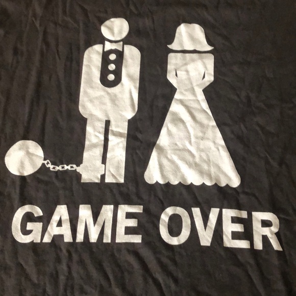 Groom “ Game Over” T-shirt - Picture 2 of 3